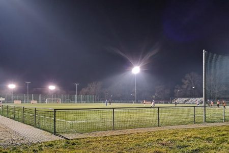 Napelemet kaphat a stadion