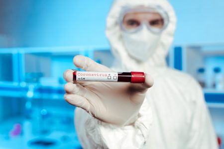Putyin bejelentette a második orosz vakcina regisztrálását
