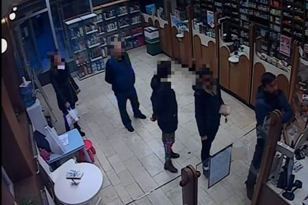 Hamis receptet használt, keresik a rendőrök