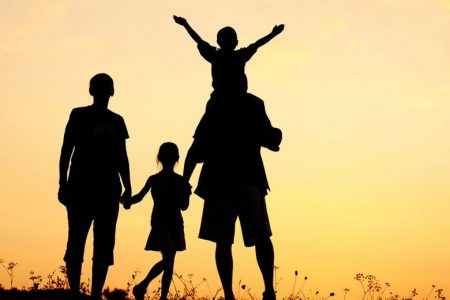15 éve ugyanannyi a családi pótlék Magyarországon, idén így fogják utalni