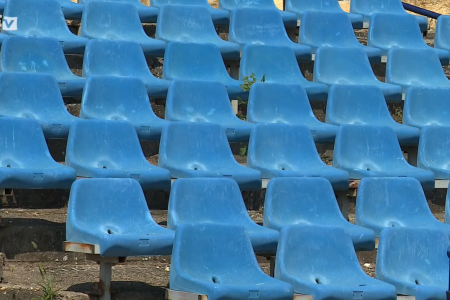 Aláírták a szerződést, holnaptól a HFC kezeli a városi stadiont