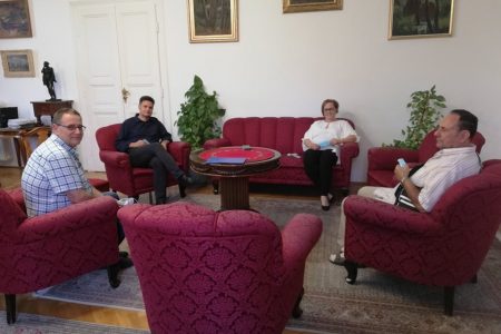Folytatja az együttműködést a zsidó hitközséggel az önkormányzat