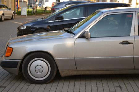 Ilyet se sokat hallani – egy férfi kölcsönkért autót akart értékesíteni
