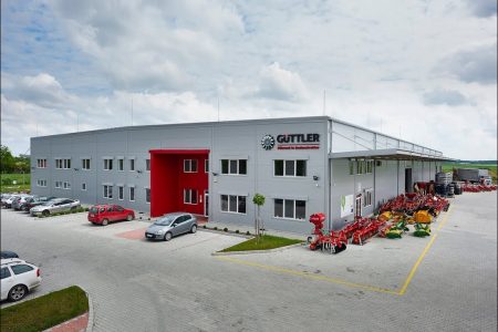 A vásárhelyi Güttler Kft. ügyvezetője kapta a megyei iparkamara legrangosabb díját