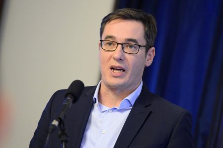 Nem egyeztetett a kormány az önkormányzatokkal az EU-s helyreállítási alap elosztásáról