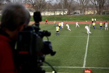 Sorsdöntő mérkőzés előtt a hódmezővásárhelyi focicsapat – kövesse Youtube csatornánkon élőben a mérkőzést