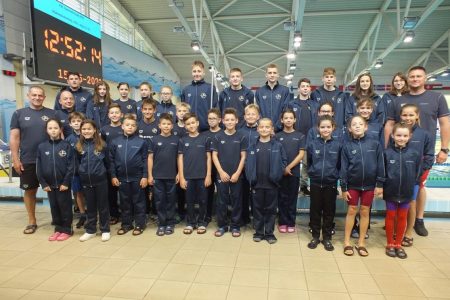 Ötödik helyen végeztek az Uszodaavató Úszóversenyen