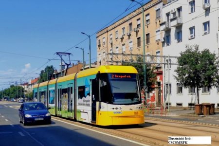 Volt jegyük a szegedi villamosra, mégis megbüntette őket az ellenőr