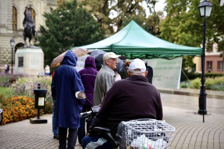 20 körzetből 19-et Dobrev nyert meg, Csongrád-Csanádból csak Szegedről van eredmény
