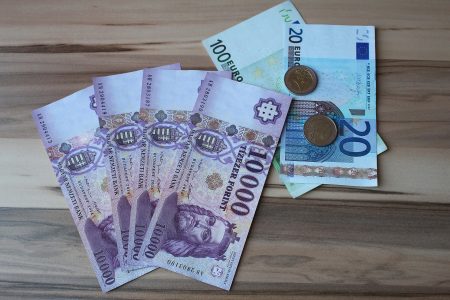 Az EU-ban már csak a bolgárok élnek rosszabbul mint a magyarok