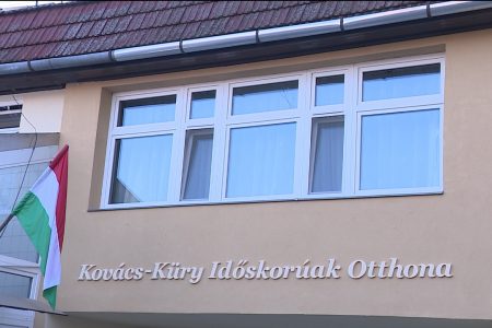 Nem elégedett az Állami Számvevőszék a Kapcsolat Központtal