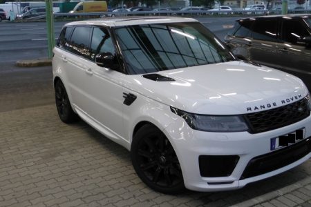 Egy ház ára: három körözött autót foglaltak le a rendőrök