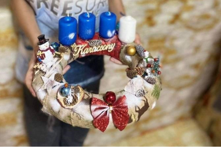 Jótékonysági licit adventi koszorúra Mártélyon