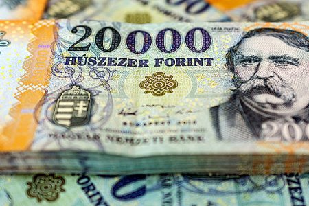 Forbes: betarthatóak gazdaságilag a miniszterelnök kampányígéretei?