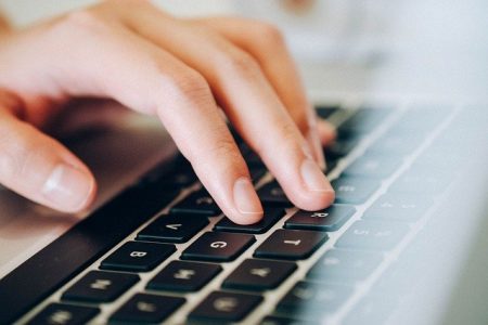 Mártélyi vevőt is átvert az internetes csaló