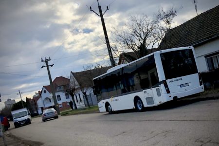 Több mint 5 ezer sofőr sztrájkolhat a Volánbusznál