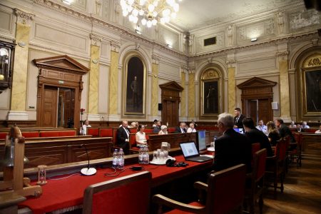 Elnök nélkül működik tovább a vásárhelyi önkormányzat pénzügyi bizottsága