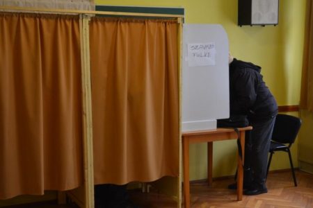Vásárhely: lemondtak mandátumukról a képviselők