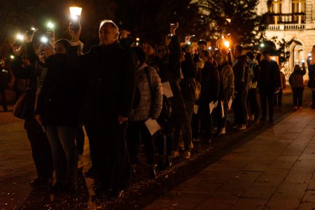 Jól jövedelmez a tankerületek vezetése