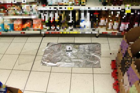 Záróra után tért be a boltba alkoholért