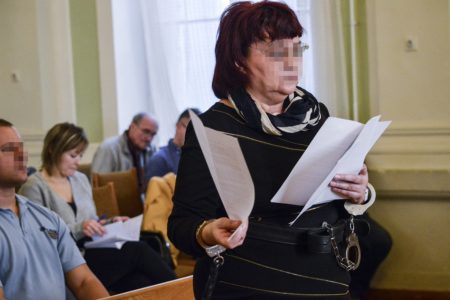 Súlyosabb büntetést kérnek Bróker Marcsira