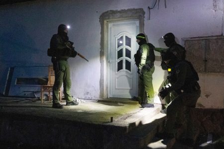 Országúti fosztogatókat fogtak a rendőrök