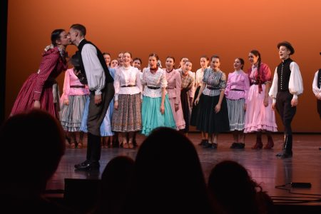 Budapesten öregbíttette Vásárhely jó hírét az Árendás Néptáncegyüttes