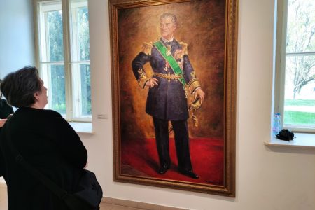Darvassy emlékkiállítás nyílt az Alföldi Galériában