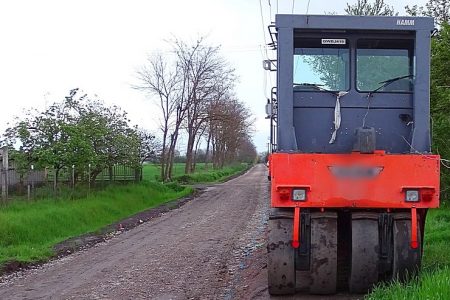 Úthenger ment át egy férfin Csanyteleken