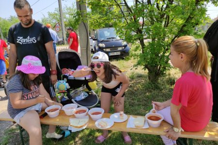 Kilencedjére osztottak ingyenebédet vasárnap délben Vásárhelyen