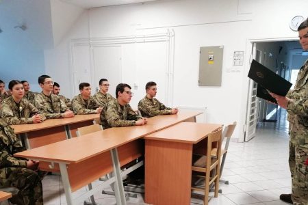 A magyar honvédelem napjára emlékeztek a vásárhelyi kadétok
