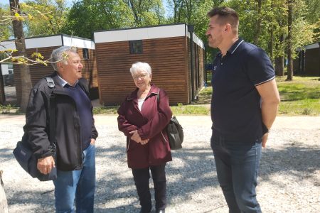 Többen érezték, a múltjukat kapták vissza – bárki bejárhatta ma a már majdnem kész kempinget