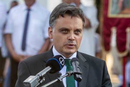 A KDNP-s Latorcai Csaba szerint keresztállítással béke lesz