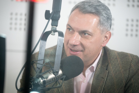 Lázár nem indul Vásárhelyen, de „a maga eszközeivel segíti” a helyi Fideszt