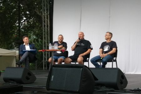 Két közéleti beszélgetés is lesz a borfesztiválon, igazi „nagyágyúkkal”