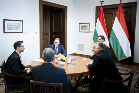 Orbán Viktor eligazítást tartott Csongrád-Csanád új főispánjának