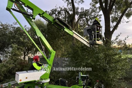 Megrongálódott három csongrád-csanádi iskola tetőszerkezete