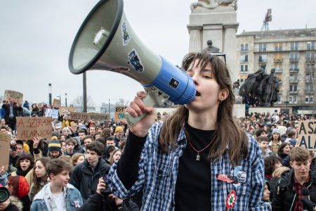 Holnap kezdődik Magyarország első alternatív, oktatási népszavazása