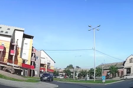 Októberi színes – egy vásárhelyi körforgalom bonyolult esete és más egyebek