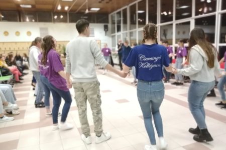 Bemutatkoztak a Cseresnyés új kollégistái