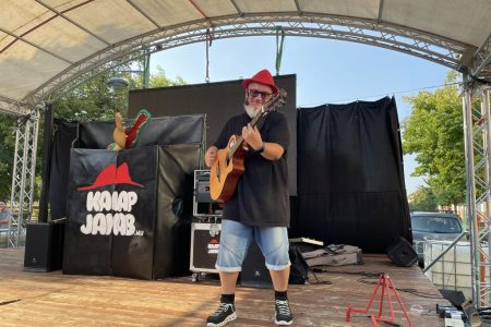 Ma: Kalap Jakab a Fekete Sasban!