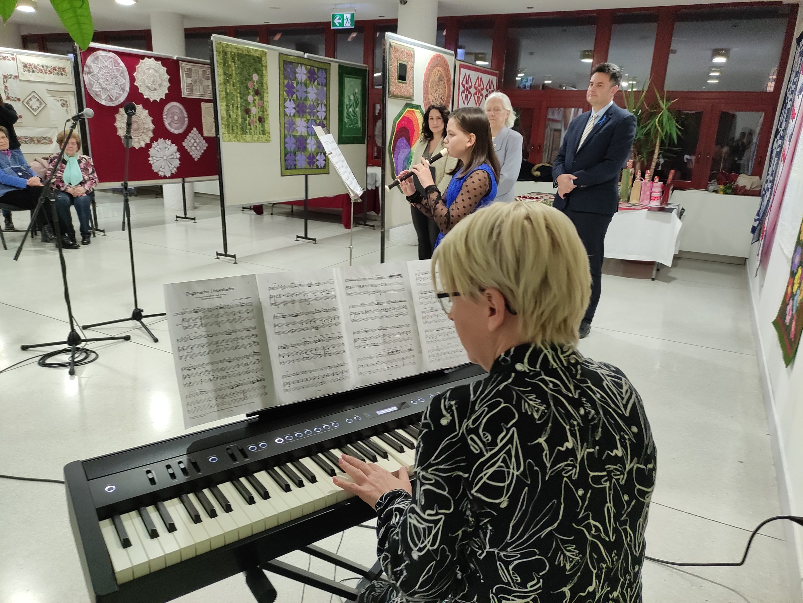 Pokomándy Zsuzsa jubileumi tárlata (91)