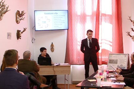 Tizenhárom diák mérettette meg magát az SZTE tudományos diákköri konferenciáján