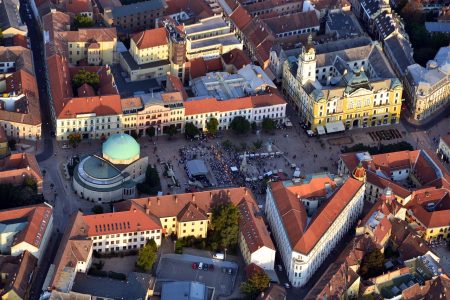 Pécs üzent a vásárhelyieknek