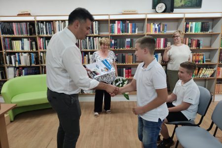 Hét vásárhelyi diák tanult meg vakon, tíz ujjal gépelni