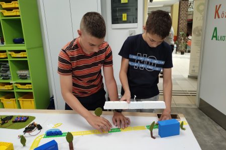 A tram-traint is kinyomtatták a vásárhelyi digitális táborban