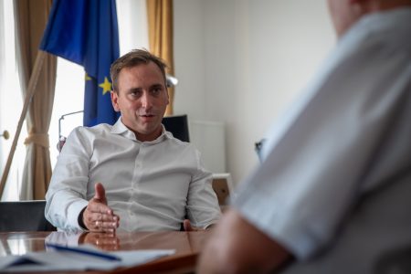 Hivatalosan is elhagyta a pártot az MSZP legsikeresebb polgármestere