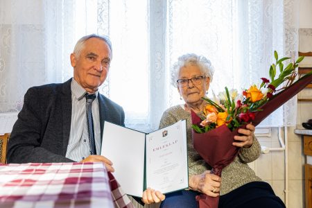A kilencvenéves Juci nénit köszöntötték