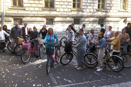 Ötvenezer forintos sporteszköz-utalványt kapott a Corvin