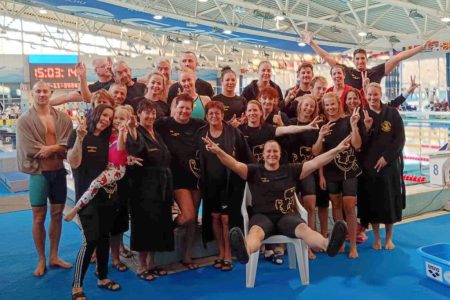 Száz érmet nyertek a Hód-Triatlon és Öttusa SE szenior úszói az országos bajnokságon